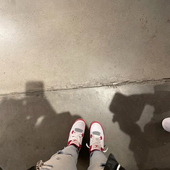 Meet your Posher, Andrea - Picture 1 of 1